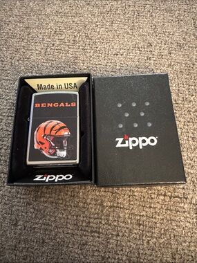 Zippo Bengals Helmet Black and Orange Collectible Lighter